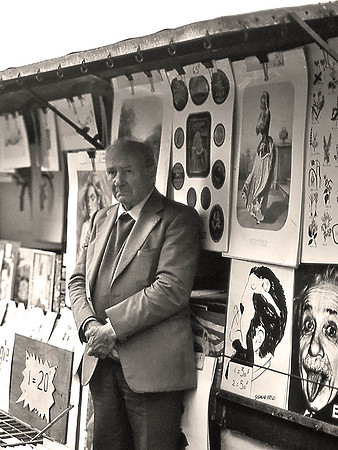 Poster Vendor, Paris